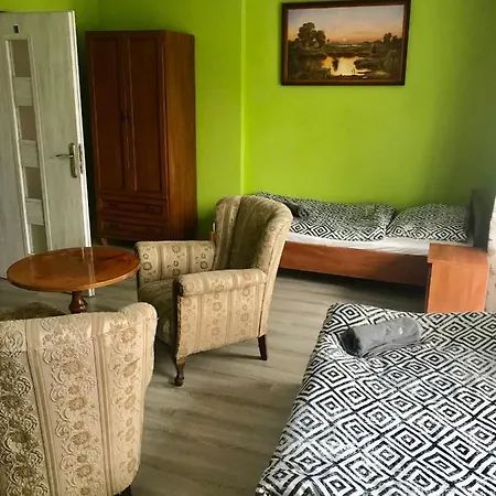 Δωμάτια σε οικογενειακή κατοικία Na Mieszka